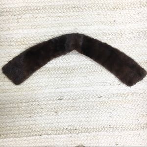 Genuine fur collar piece
